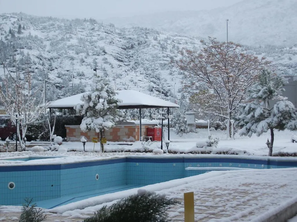 Samdan Hotel Карахайит
