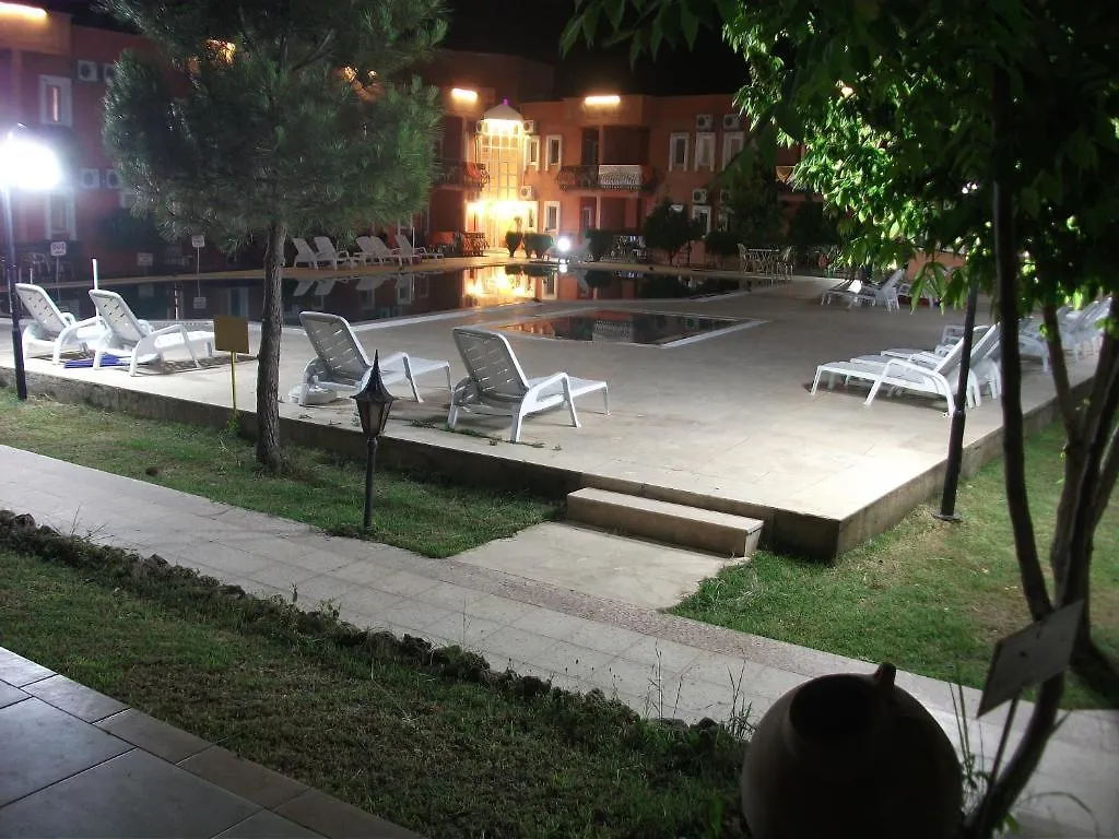 Samdan Hotel Карахайит