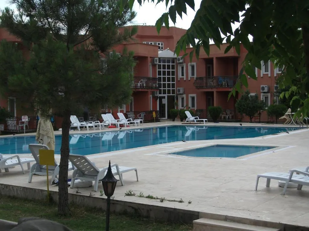 Samdan Hotel Карахайит