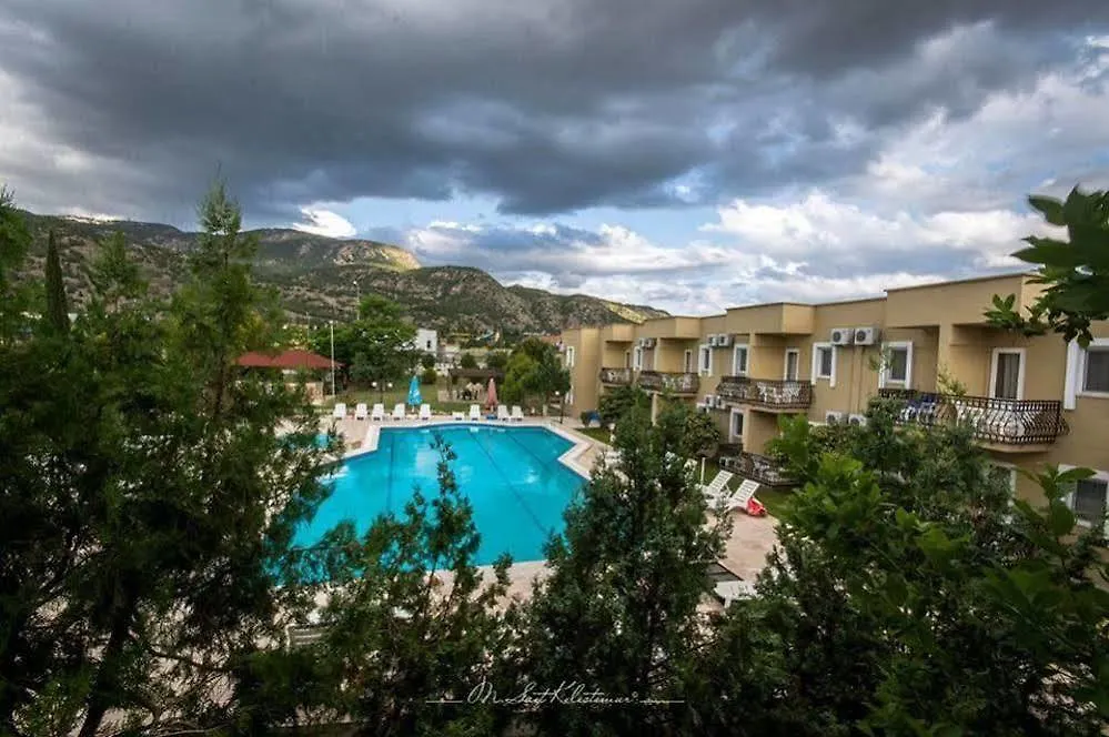 Samdan Hotel Карахайит
